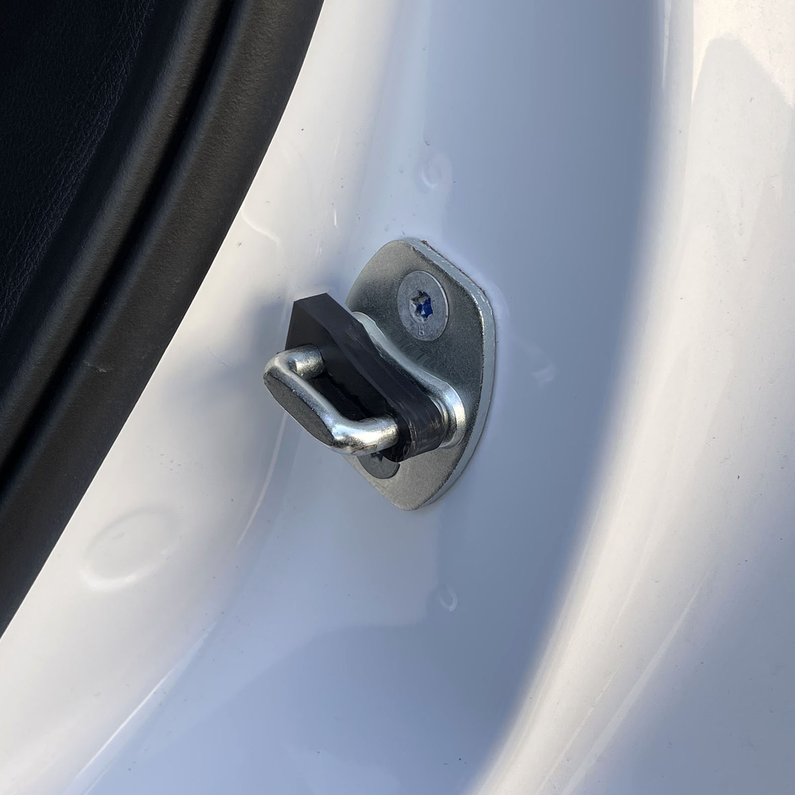 Tłumik zderzaka zamka drzwi do – Door Stopper Rubber recenzja i cena